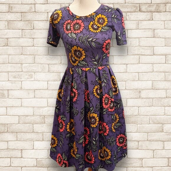 LuLaRoe Dresses & Skirts - Like New LULAROE Amelia Midi Dress Size XS (2/4)